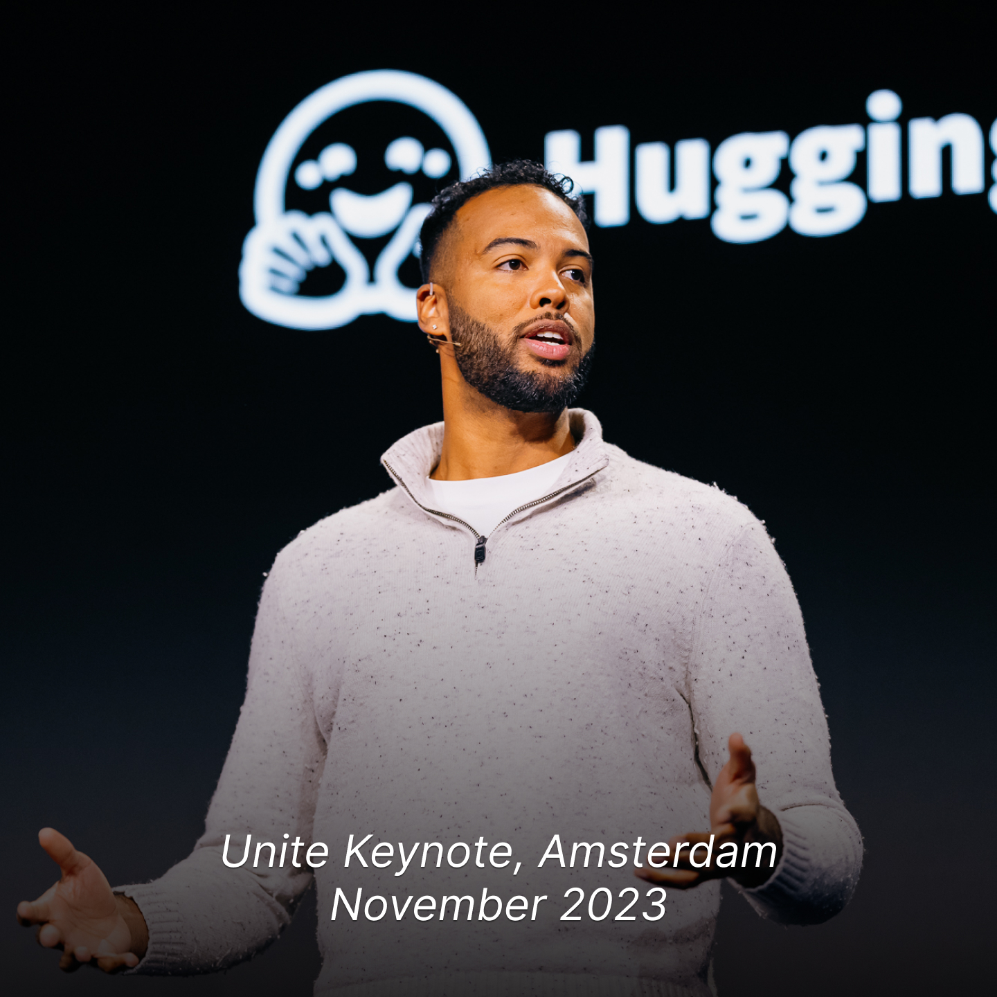 Manuel Sainsily at event